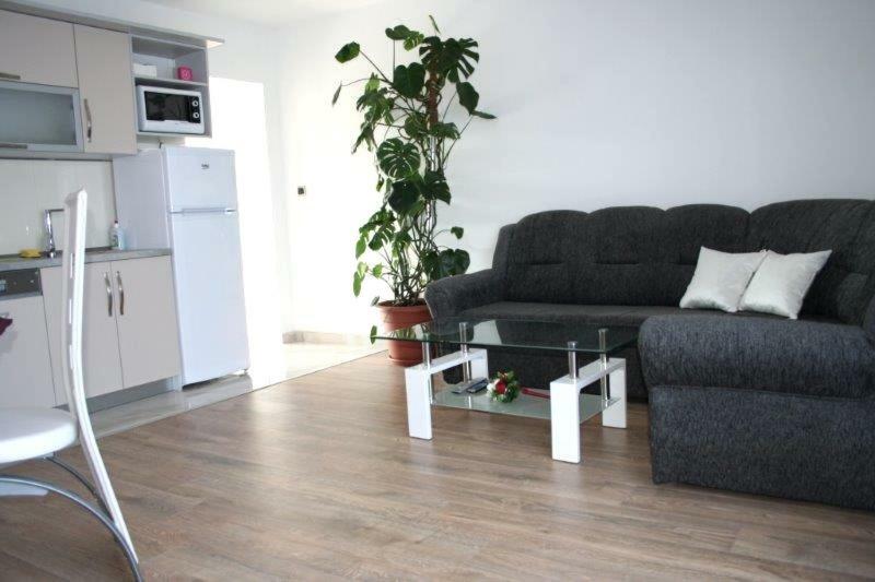 Lucija Apartments Vrh  Kültér fotó