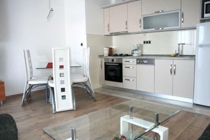 Lucija Apartments Vrh  Kültér fotó
